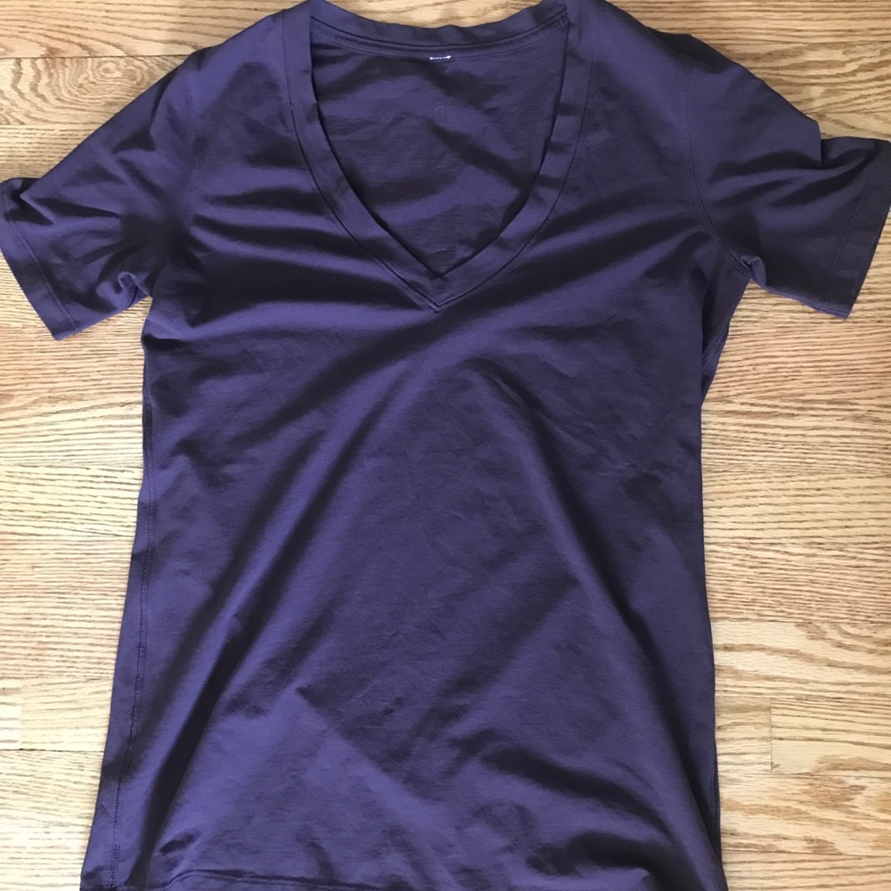 Lululemon Love tee size 4